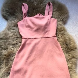 Aritzia Wilfred Ecoulement Tie-Back Dress